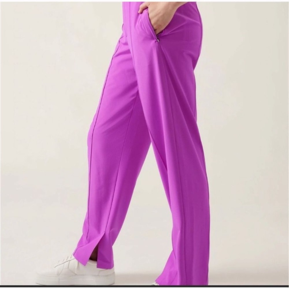 NWT ATHLETA Vienna Slim Pant. Great Saturated Bright Medium Purple. Size 22.